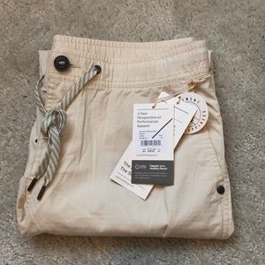 Vuori Women’s Ripstop Pants - Natural